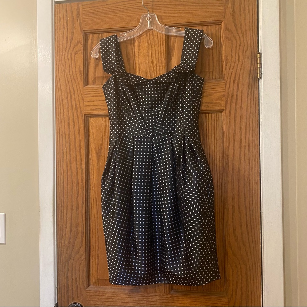 JORYA Size 6 Black with Polka Dot Sleeveless Lined Dress with Pleats and Pockets